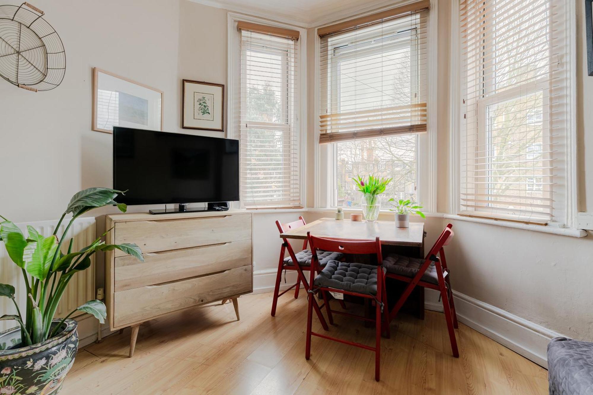 Artistic Pied-A-Terre, Steps From The Tube, Moments From London'S Heart Apartment Exterior photo